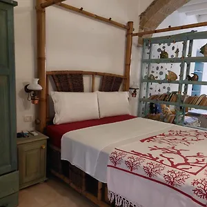 https://tipica-casa-marinara-carlofortina.in-sardinia.net